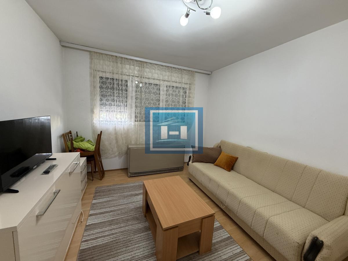 ODLIČAN STAN OD 47 M² SA DVORIŠTEM I PODRUMOM