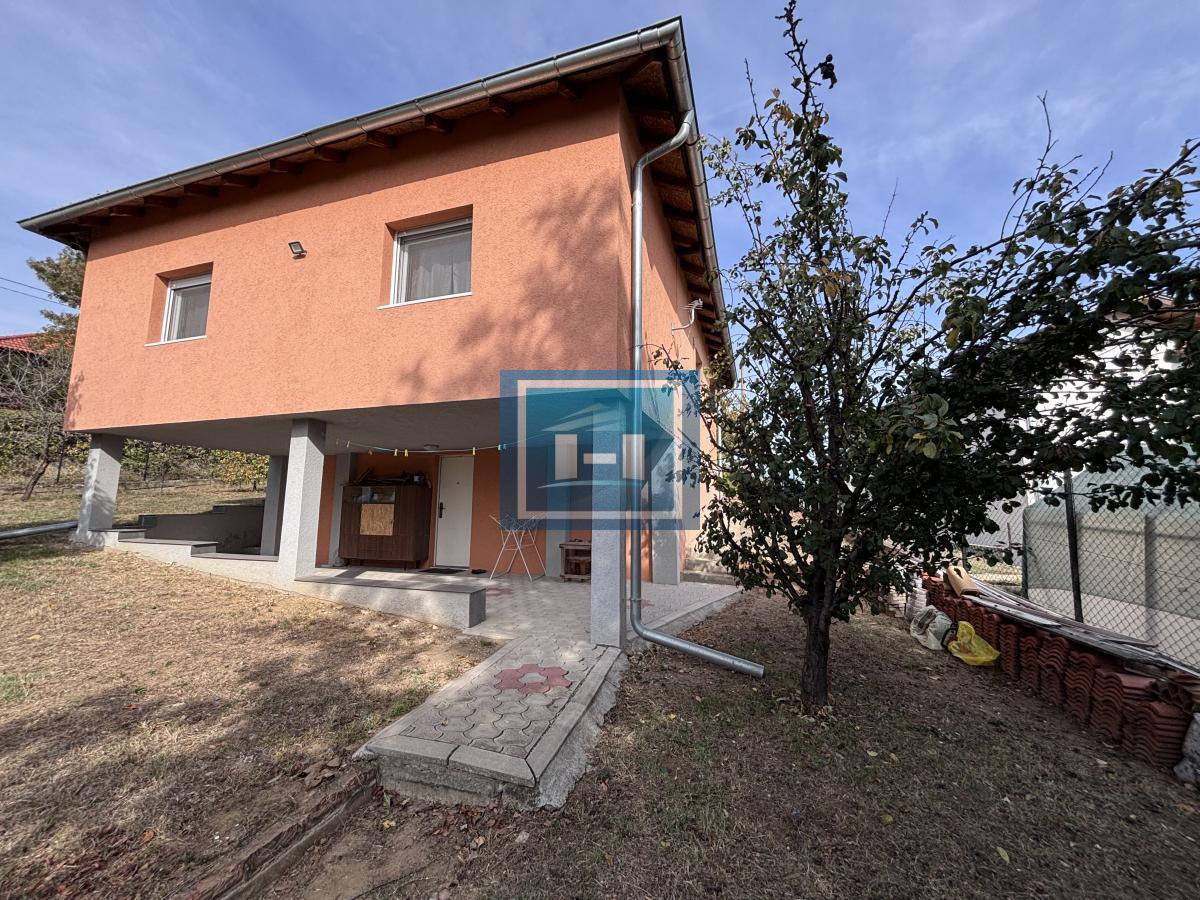 Kuća 140 m², 2 kupatila, Đurđevo brdo, Jagodina