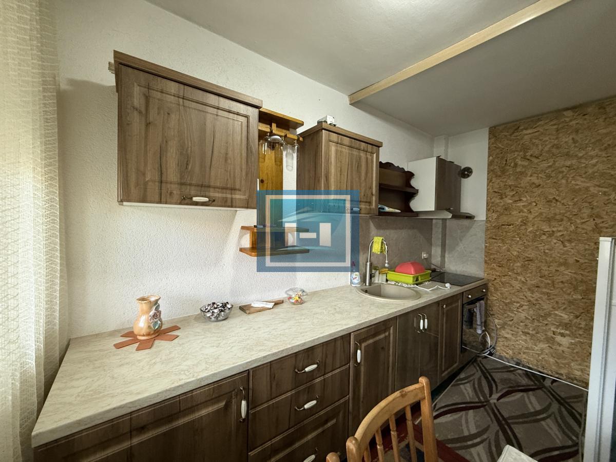 ODLIČAN STAN OD 47 M² SA DVORIŠTEM I PODRUMOM