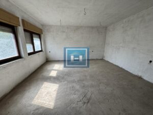 ODLIČNA INVESTICIONA PRILIKA U SUPSKOJ – POSLOVNI I STAMBENI PROSTOR ZA 38.000 €!