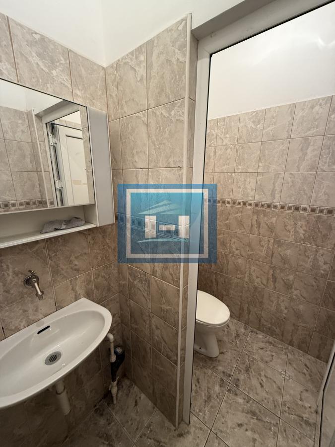 Lokal 77m² u centru Jagodine