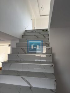 KUĆA KOJA MIRIŠE NA NOVO!