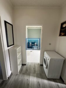 RENOVIRAN I SPREMAN ZA USELJENJE – VAŠ KUTAK U RESAVICI!
