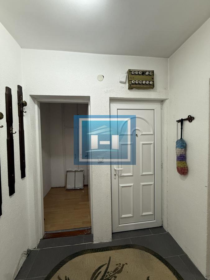ODLIČAN STAN OD 47 M² SA DVORIŠTEM I PODRUMOM