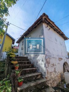 Na prodaju seosko domaćinstvo u Donjoj Mutnici kod Paraćina