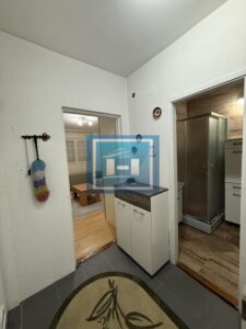 ODLIČAN STAN OD 47 M² SA DVORIŠTEM I PODRUMOM