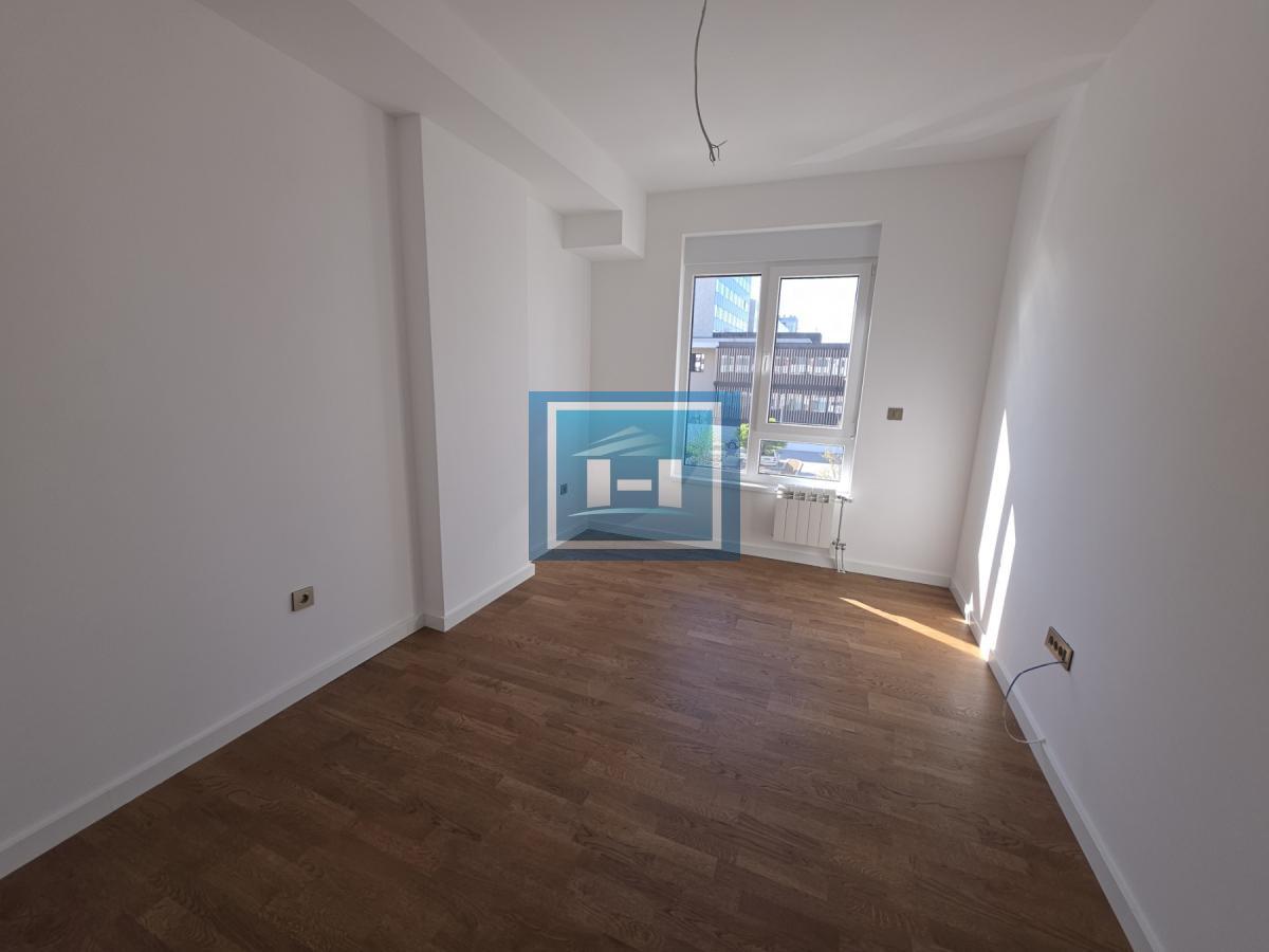 ČETVOROSOBAN STAN 88 m² – KRAGUJEVAC, KOD PALATE PRAVDE