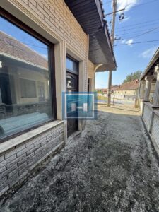 ODLIČNA INVESTICIONA PRILIKA U SUPSKOJ – POSLOVNI I STAMBENI PROSTOR ZA 38.000 €!